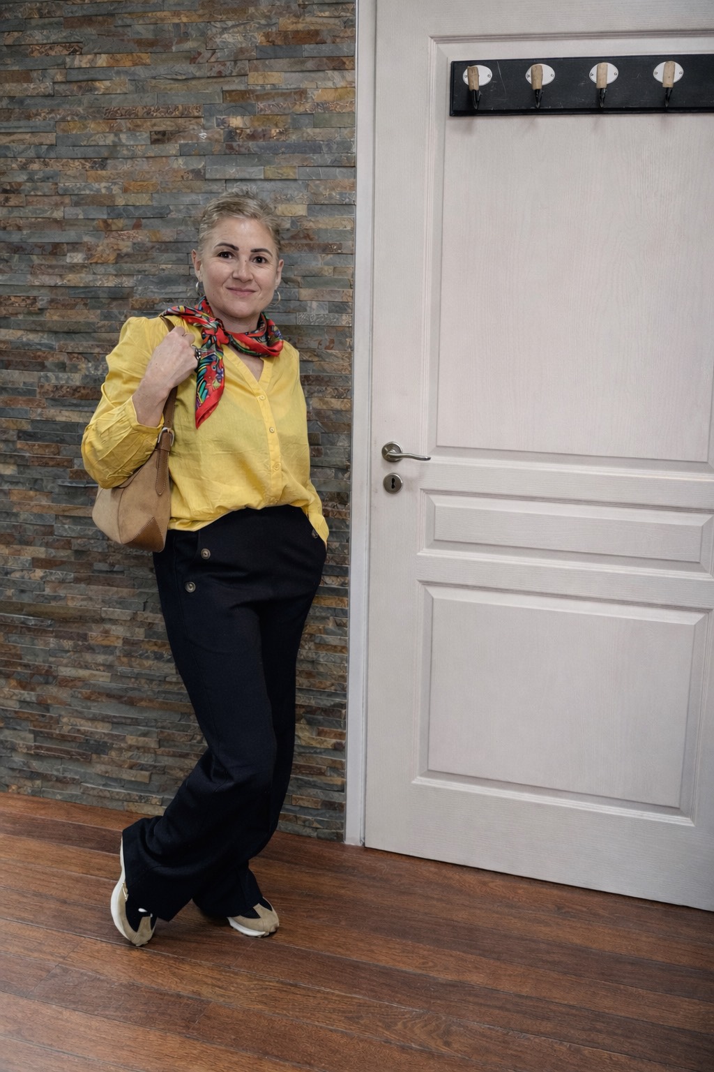 Pantalon tailleur droit noir Valigny GRACE ET MILA Pantalon tailleur droit noir Valigny GRACE ET MILA